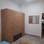 Mira 2 Apartman *
